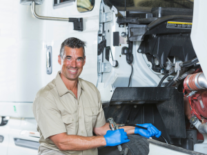 semi-engine-repair