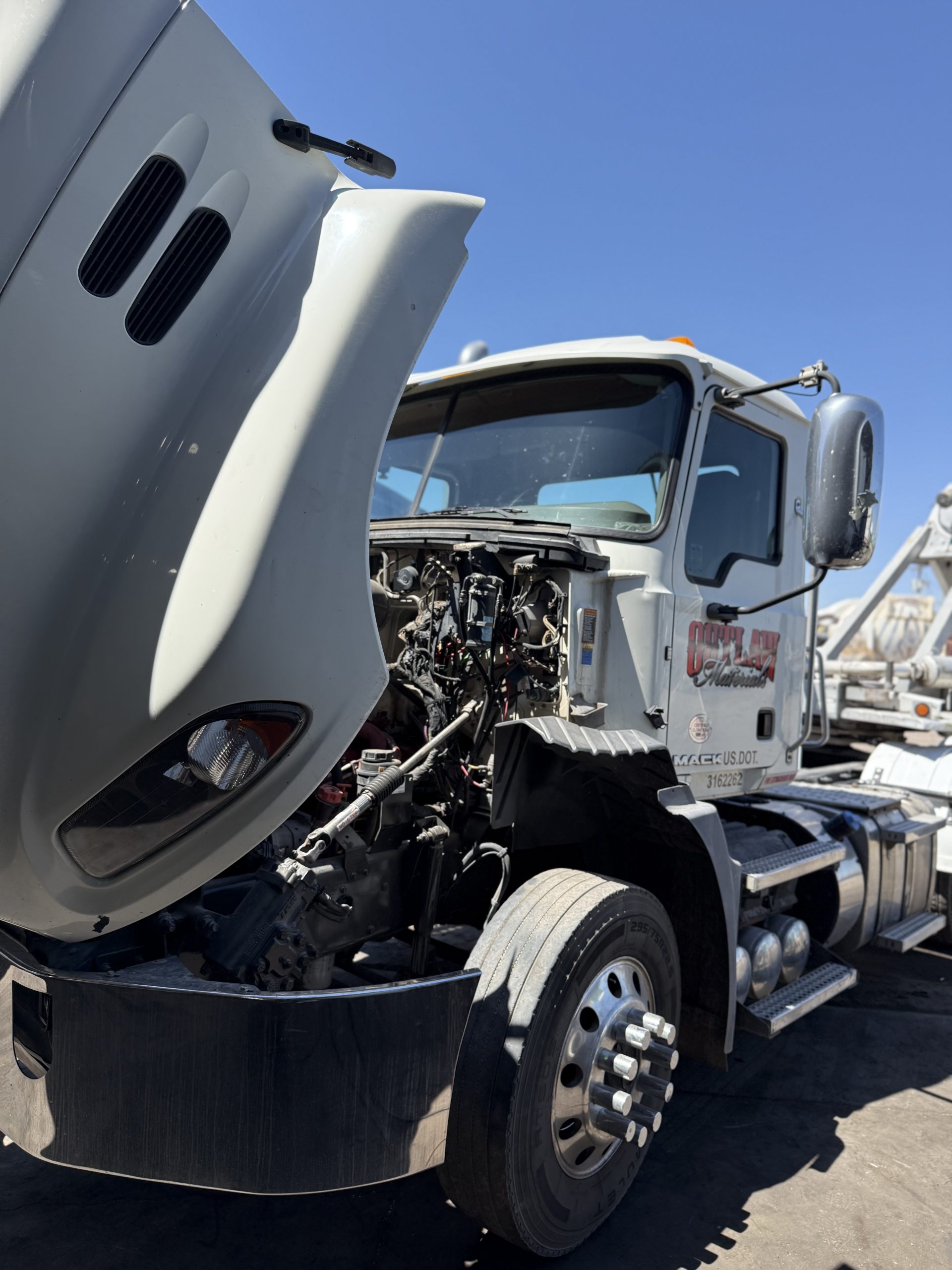 24h-mobile-truck-repair