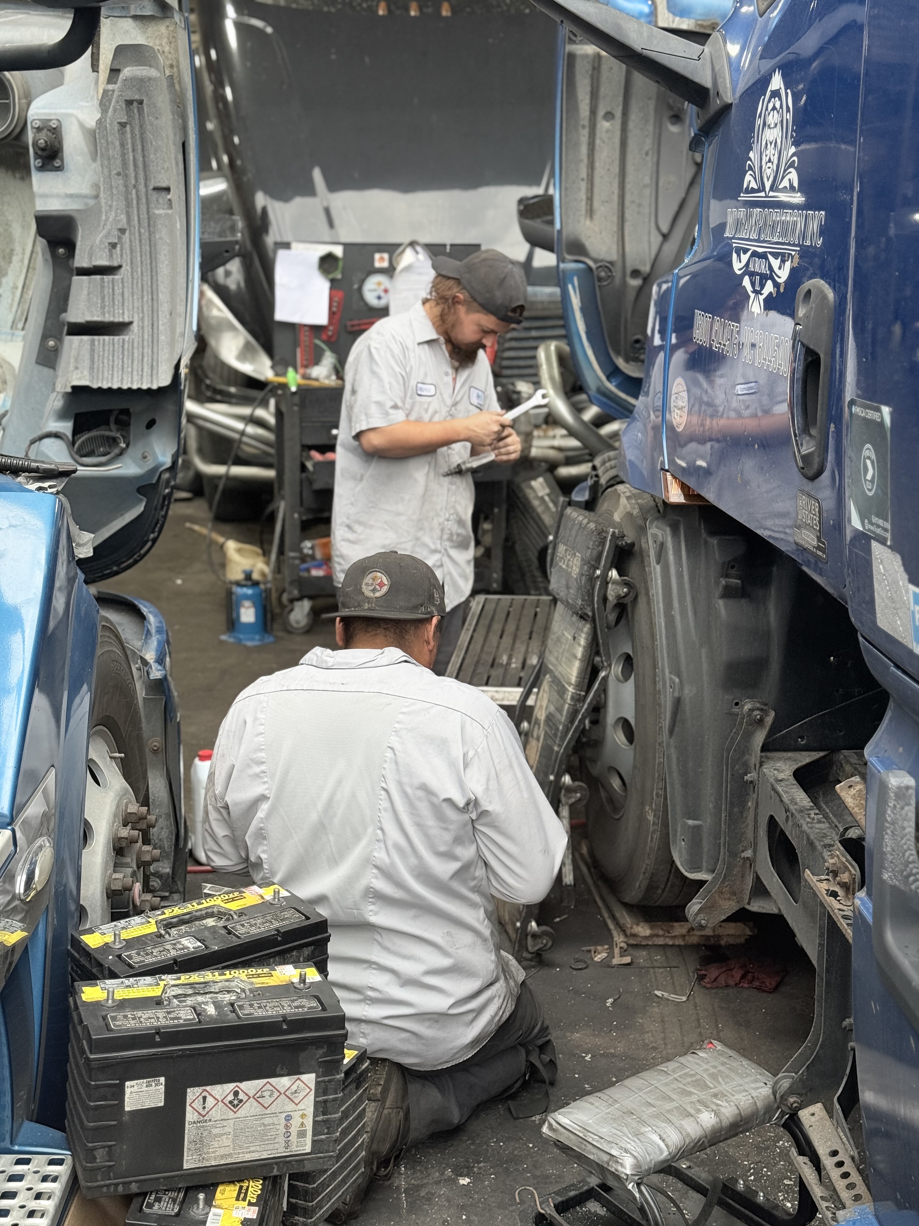Reliable-Semi-Truck Service-Phoenix