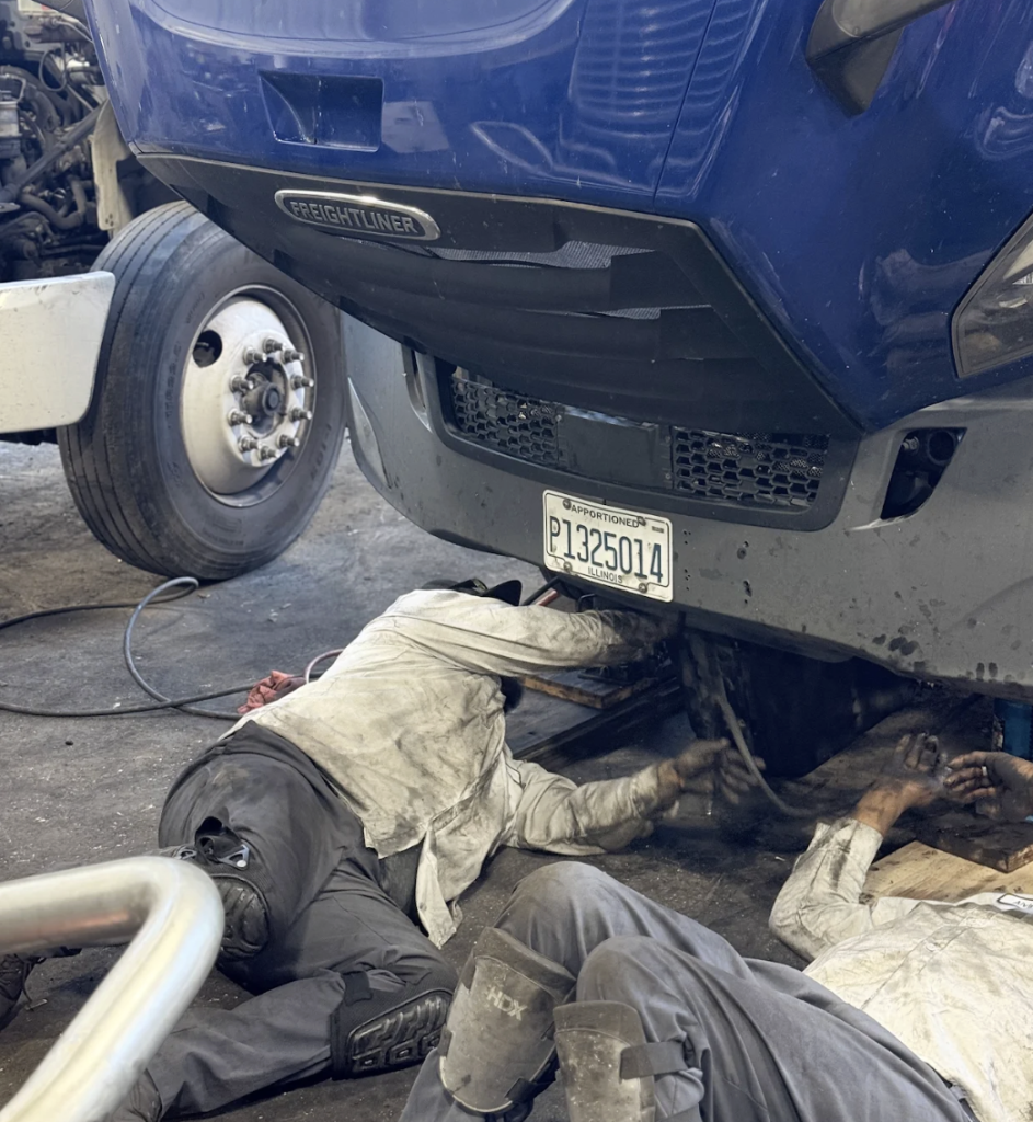 phoenix-local-truck-repair-shop